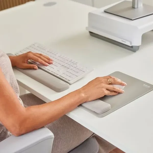 Fellowes Breyta Keyboard Wrist Rest, Handballenauflage (Tastatur), beige