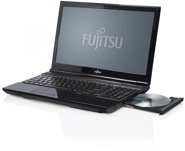 Fujitsu Lifebook AH532 GFX, Core i5-3210M, 8GB RAM, 750GB HDD, GeForce GT 640M, DE