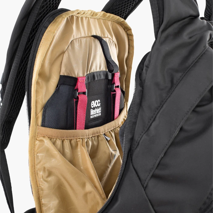 Evoc Line R.A.S. Protector 22 schwarz