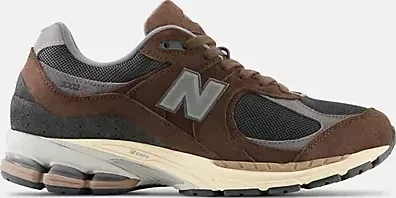 New Balance 2002R rich earth/blacktop/castlerock (Herren)
