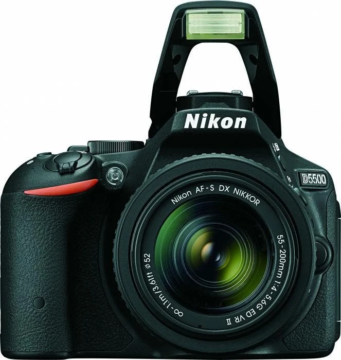 Nikon D5500 schwarz mit Objektiv AF-S DX 18-55mm 3.5-5.6 G II VR und AF-S DX 55-200mm 4.0-5.6 G IF-ED VR