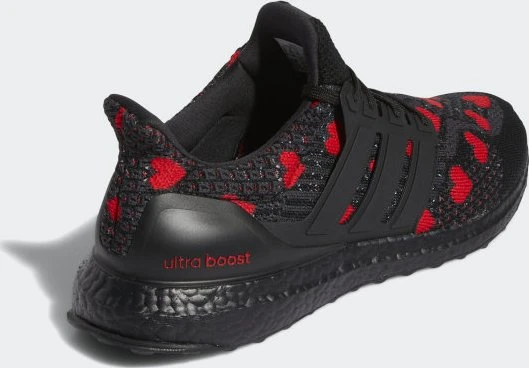 adidas Ultraboost DNA 5.0 core black/vivid red (Herren)