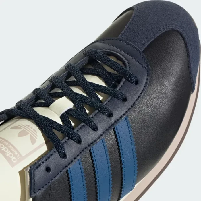 adidas Country OG core black/dark marine/cream white