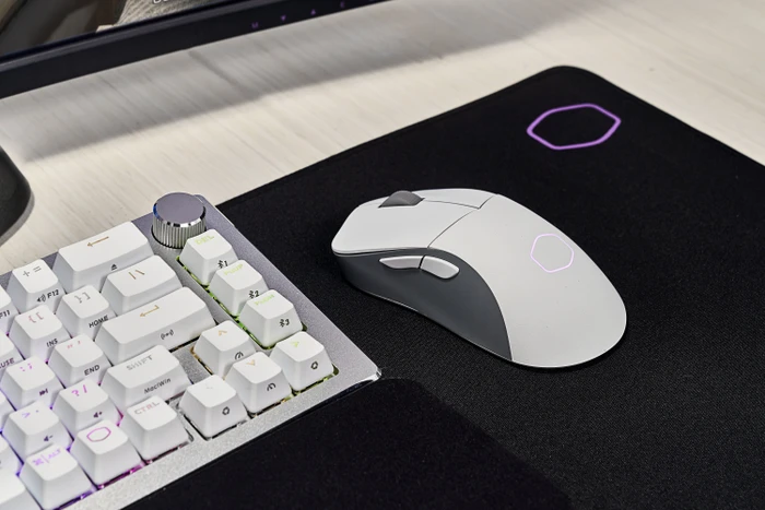 Cooler Master MasterMouse MM731, weiß, USB/Bluetooth