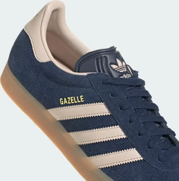 adidas Gazelle night indigo/wonder taupe/gum (Herren)