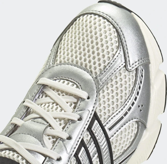 adidas Technochaos 2000 chalk white/silver metallic/core black (Damen) (HQ7289) – Bild 11