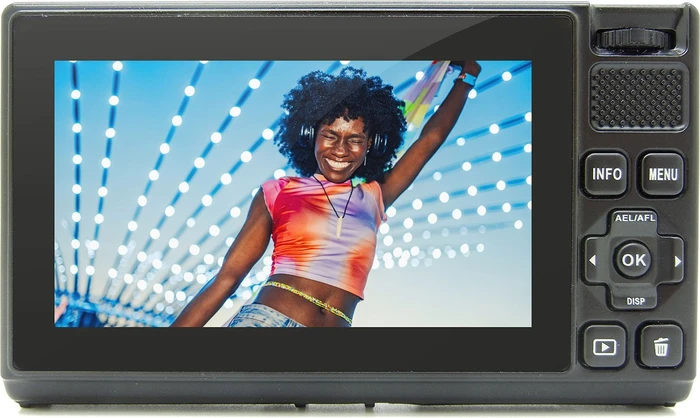 Easypix ZOOMX VX1372