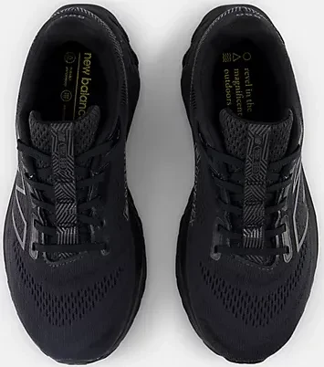 New Balance Fresh Foam X 880v14 GTX black/phantom/magnet (Damen)