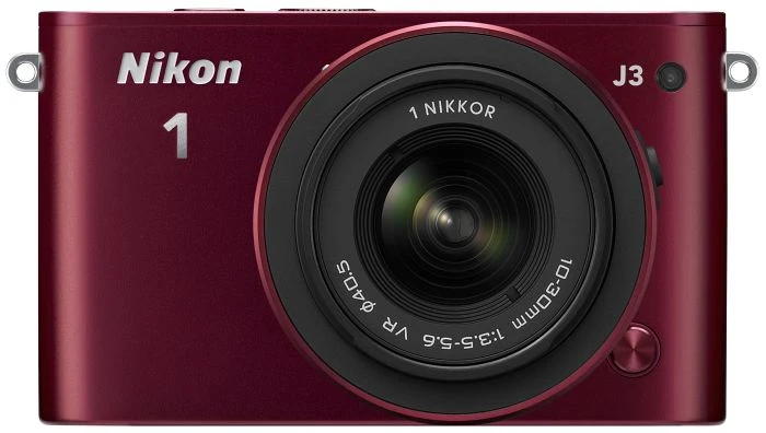 Nikon 1 J3 rot mit Objektiv 1 NIKKOR 10-30mm 3.5-5.6 VR und 1 NIKKOR 30-110mm 3.8-5.6 VR