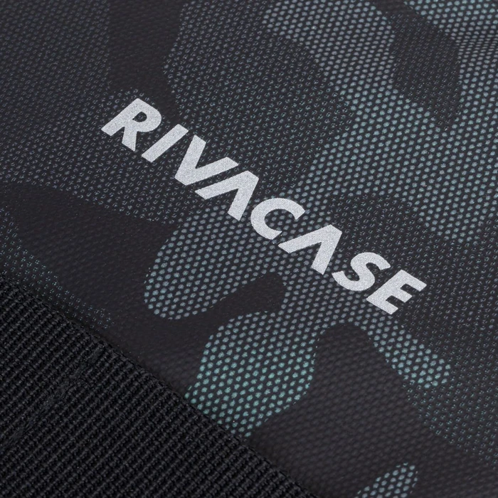 RivaCase 7631 Sherwood ECO 15.6" Laptop-Rucksack, navy camo