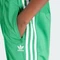 adidas Firebird Loose Trainingshose lang grün (Damen) Vorschaubild