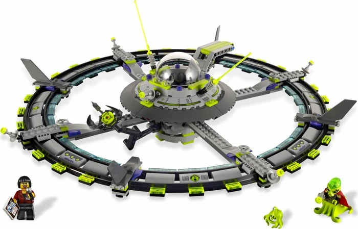 LEGO Alien Conquest - Großes Alien-Raumschiff