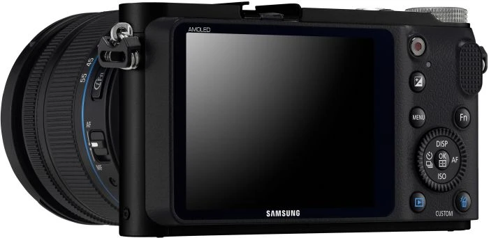 Samsung NX200 schwarz mit Objektiv NX 18-55mm 3.5-5.6 OIS II i-Function