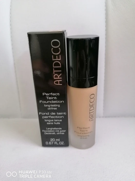 Artdeco Perfect Teint Foundation 52 golden biscuit, 20ml