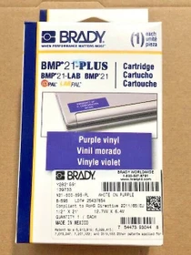 Brady All Weather Vinyl Beschriftungsband, 12.7mm, weiß/violett