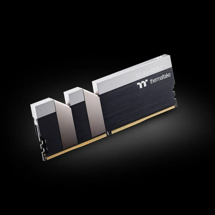 Thermaltake Toughram Memory UDIMM 16GB Kit, DDR4-4400, CL19-25-25-45