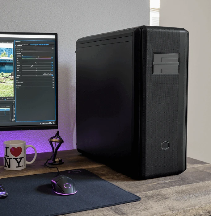 Cooler Master MasterBox NR600P