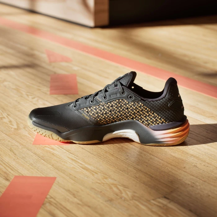 adidas Stabil 16 Indoor core black/zero metalic/aurora black