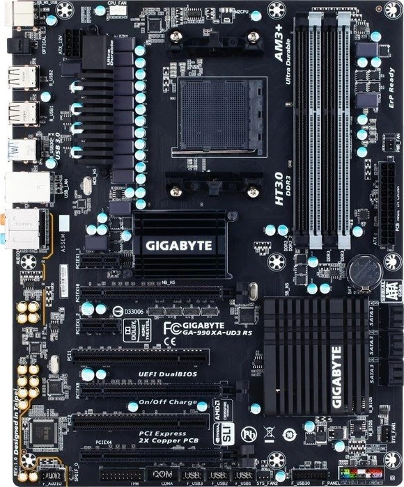 GIGABYTE GA-990XA-UD3 R5 (AMD AM3+)