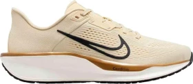 Nike Quest 6 light khaki/sail/metallic gold/off noir (Damen)