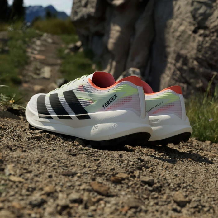 adidas Terrex Agravic Speed 2 cloud white/core black/semi impact orange (Herren)