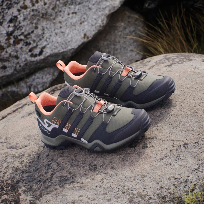 adidas Terrex Swift R2 GTX olive strata/aurora black/amber tint (Damen)