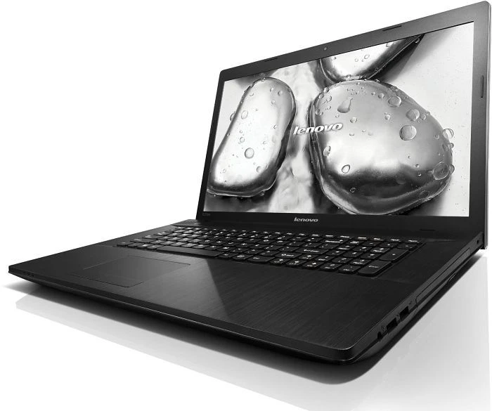 Lenovo G700, Core i3-3110M, 4GB RAM, 500GB HDD, DE