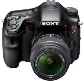 Sony Alpha 77 mit Objektiv 18-55mm 3.5-5.6 DT SAM
