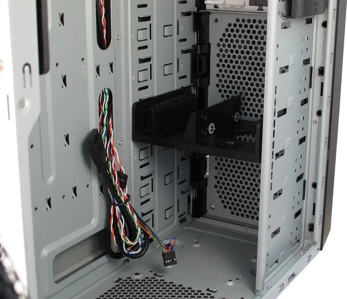 Inter-Tech K-six Smart