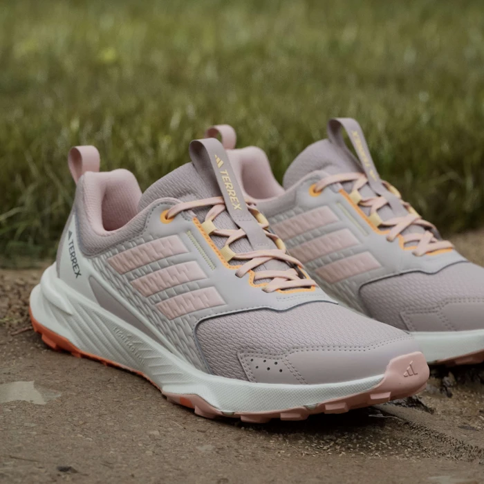 adidas Tracefinder wonder taupe/blush pink/ice tangerine (Damen)
