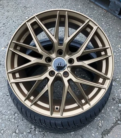 Damina Performance DM08 8.5x19 5/112 ET35 (verschiedene Farben)