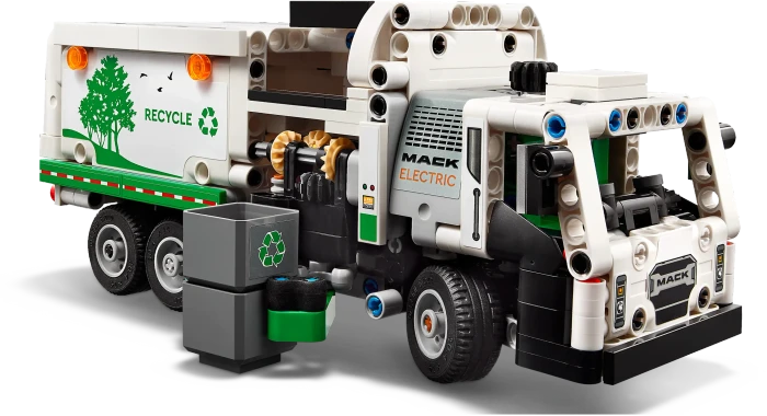 LEGO Technic - Mack LR Electric Müllwagen