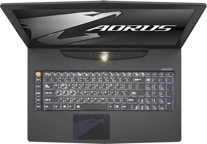 GIGABYTE AORUS X7 Pro v5, Core i7-6820HK, 8GB RAM, 512GB SSD, 1TB HDD, 2x GeForce GTX 970M, DE