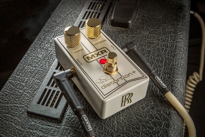 MXR RR104 Randy Rhoads Distortion +