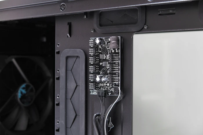Fractal Design Define R6 PCGH-Edition, Glasfenster, schallgedämmt