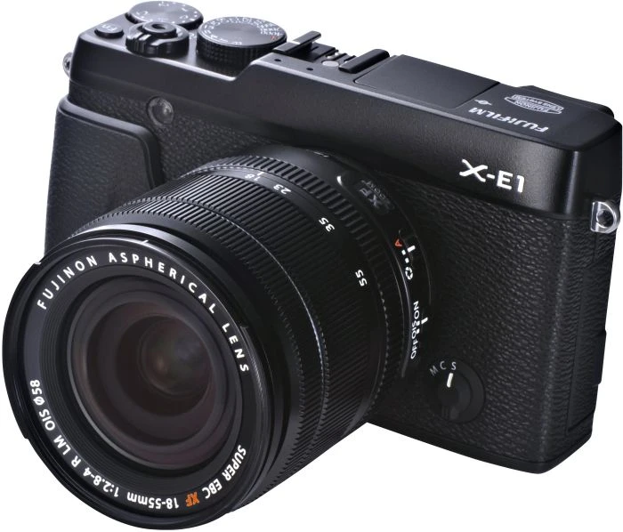 Fujifilm X-E1 schwarz mit Objektiv Fujinon XF 18mm 2.0 R