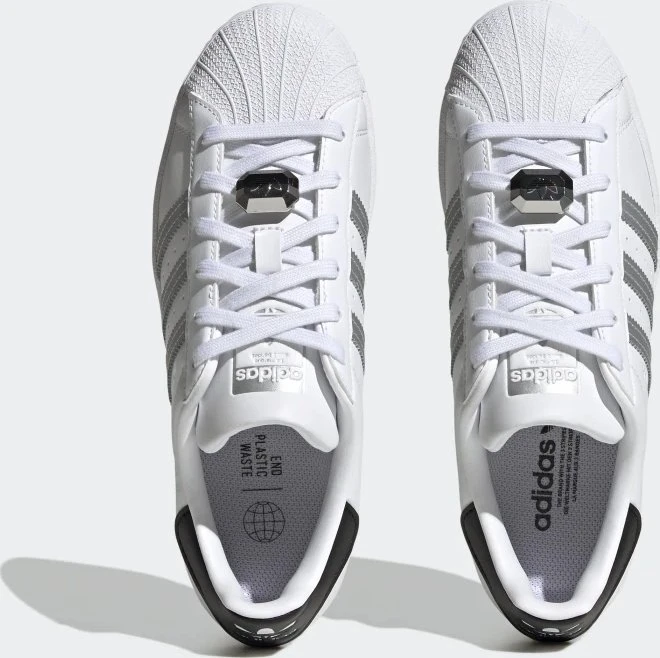 adidas Superstar cloud white/silver metallic/core black (Damen)