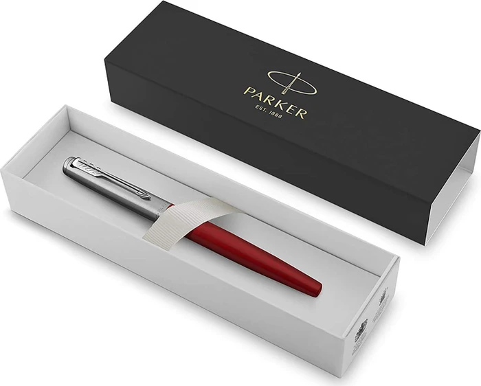 Parker Jotter kensington red, rechte Hand, mittel, Geschenkbox
