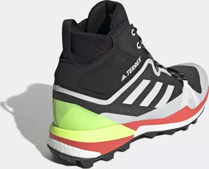 adidas Terrex Skychaser LT Mid GTX core black/core white/signal green (Herren)
