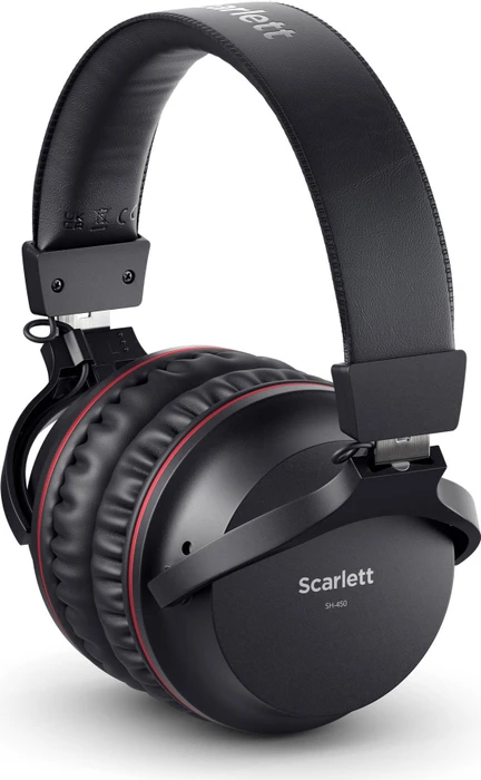 Focusrite Scarlett 2i2 Studio 4th Gen