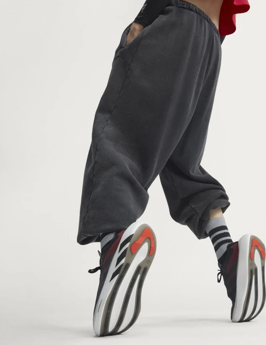adidas Hyperboost EPHR LT core black/solar red/cloud white