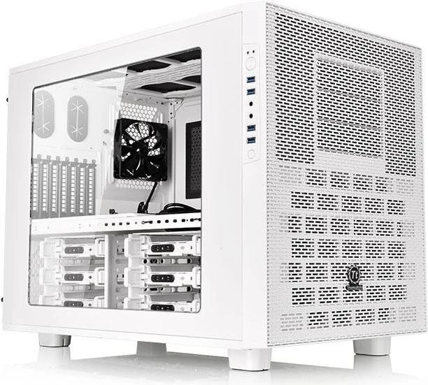 Thermaltake Core X9 Snow Edition weiß, Acrylfenster