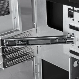 Lian Li PC-A04B schwarz