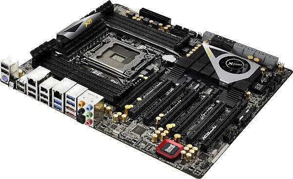 ASRock X79 Extreme11 (Intel 2011-0)