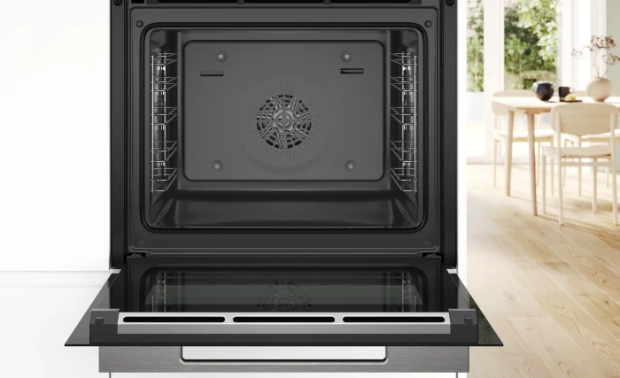 Bosch Serie 8 HBG7341B1 Backofen