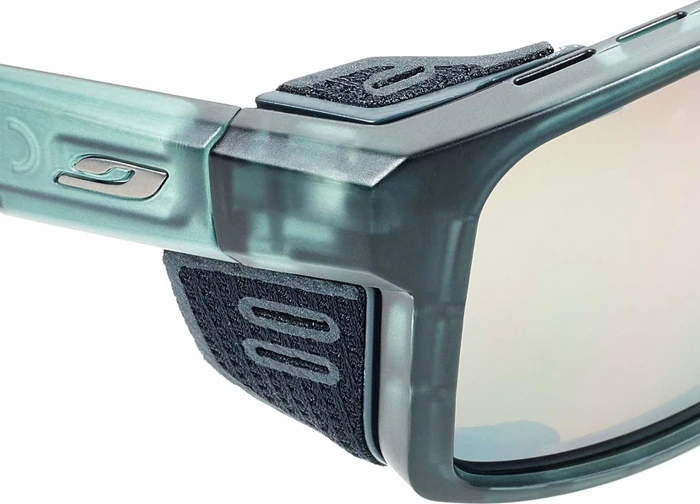 Julbo Shield translucent black/black