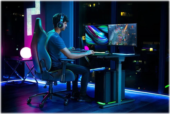 Razer Iskur Gamingstuhl, schwarz