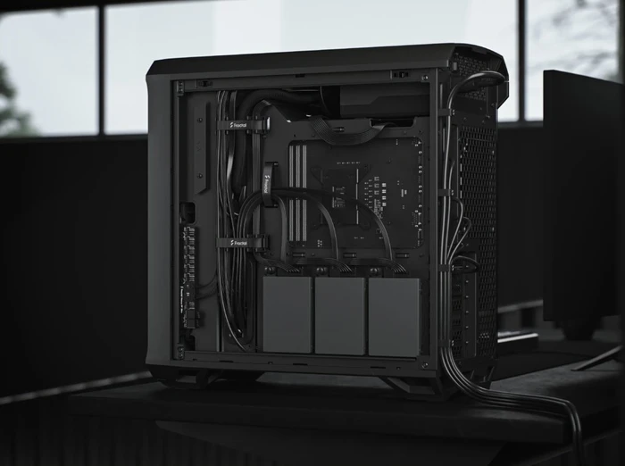Fractal Design Torrent Compact Black Solid