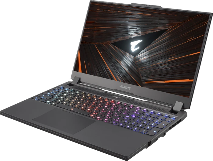 GIGABYTE AORUS 15, Core i7-12700H, 16GB RAM, 1TB SSD, GeForce RTX 3070 Ti, DE