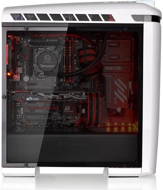 Thermaltake Versa C22 RGB Snow Edition weiß, Acrylfenster